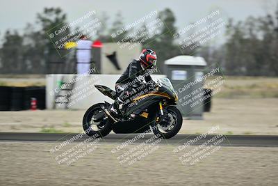 media/Apr-18-2025-TrackDaz (Fri) [[45f5874c44]]/C Group/Session 1 (Turn 7)/